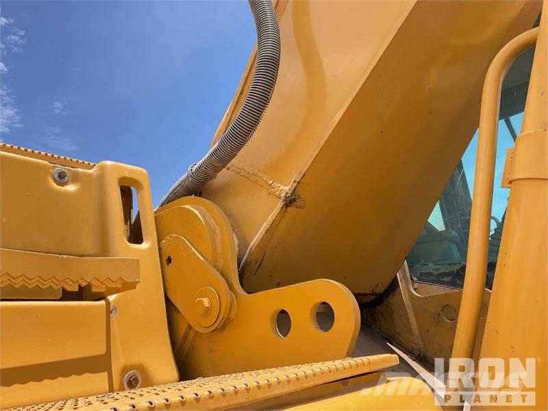 CAT 330CL Tracked Excavator Lánctalpas kotrók