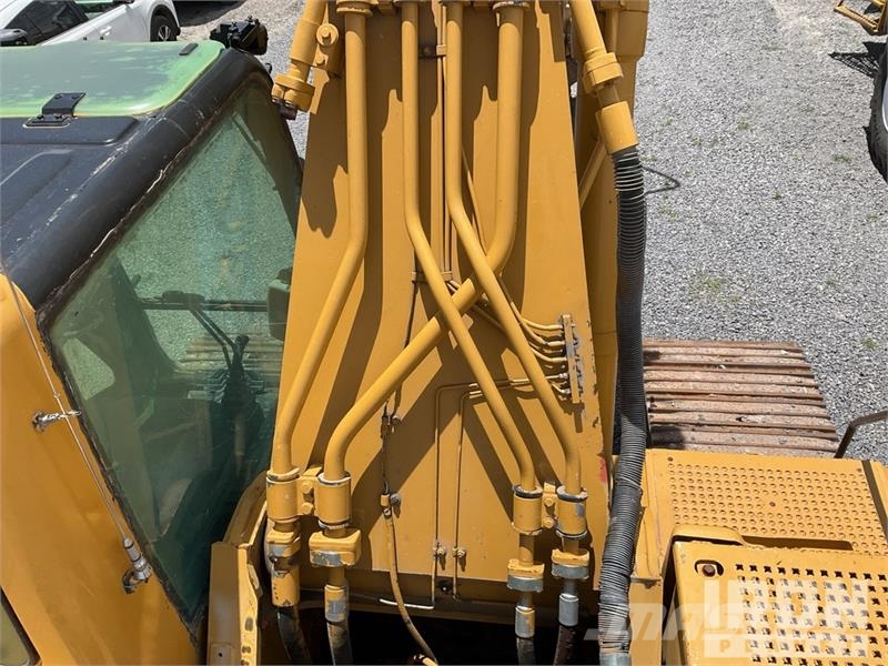 CAT 330CL Tracked Excavator Lánctalpas kotrók