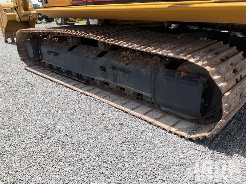 CAT 330CL Tracked Excavator Lánctalpas kotrók