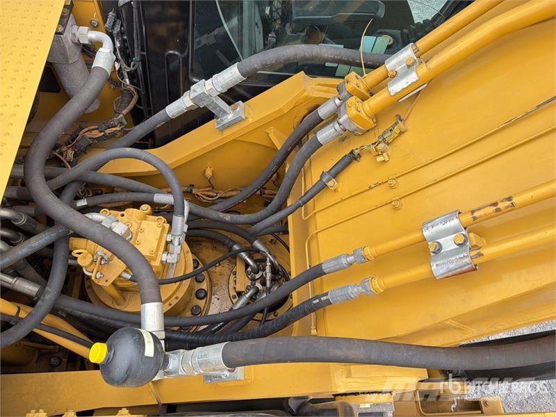 CAT 330GC Excavadora Hidraulica / Tracked Excavator Lánctalpas kotrók