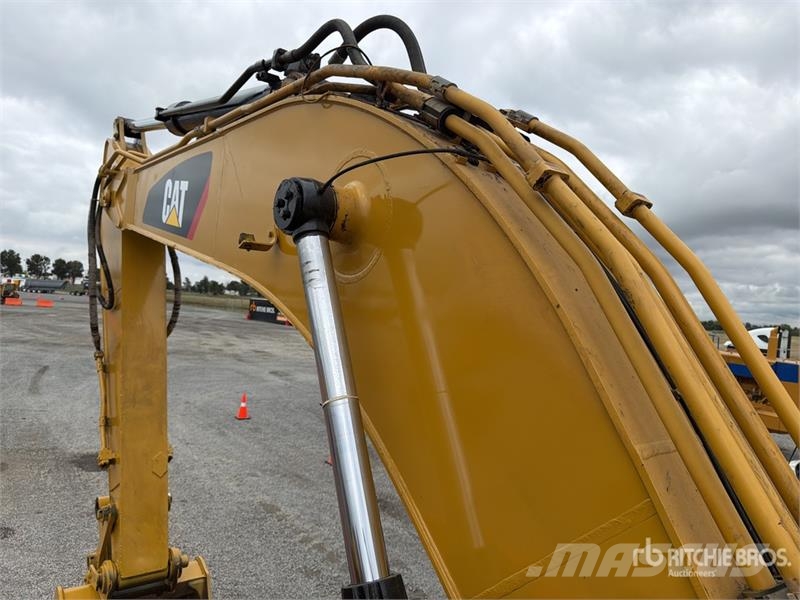 CAT 336DL Excavadora Hidraulica / Tracked Excavator Paletli ekskavatörler