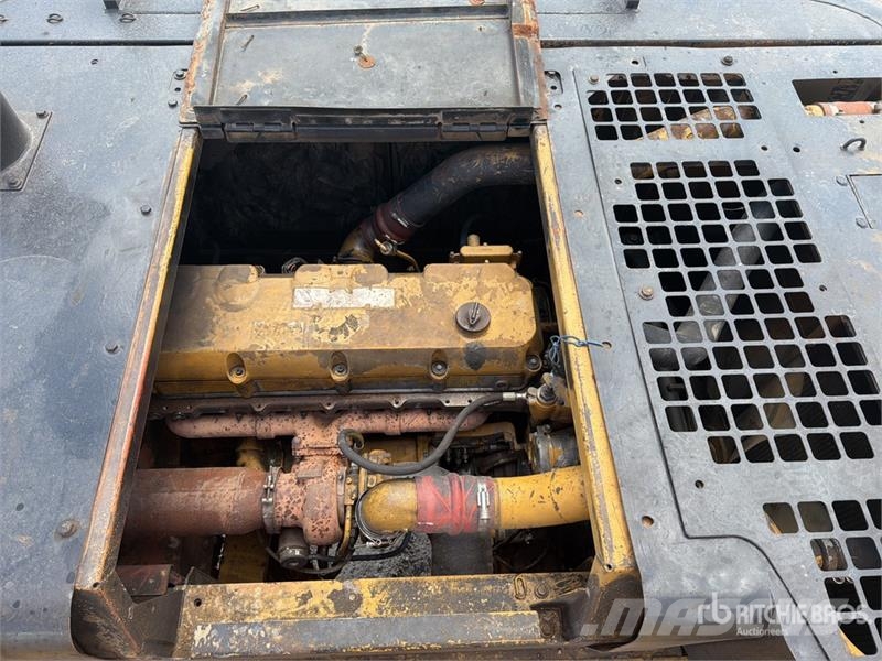 CAT 345D L Excavadora Hidraulica / Tracked Excavator Escavatori cingolati