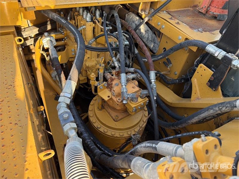 CAT 345GC Excavadora Hidraulica / Tracked Excavator Kāpurķēžu ekskavatori