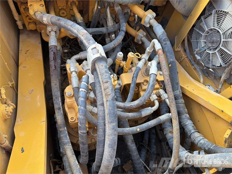 CAT 349D2 L Excavadora Hidraulica / Tracked Excavator Raupenbagger