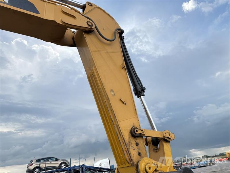 CAT 349D2 L Excavadora Hidraulica / Tracked Excavator Raupenbagger