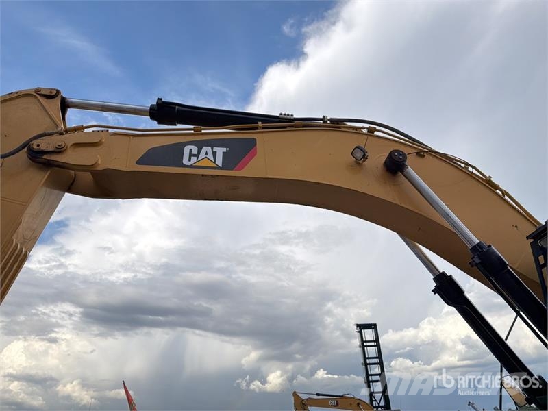 CAT 349D2 L Excavadora Hidraulica / Tracked Excavator Raupenbagger
