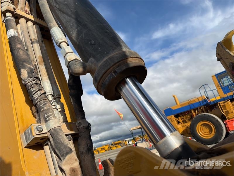 CAT 416 Tractopelle