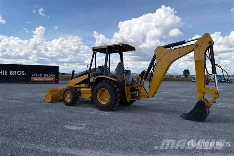 CAT 416D Екскаватори-навантажувачі