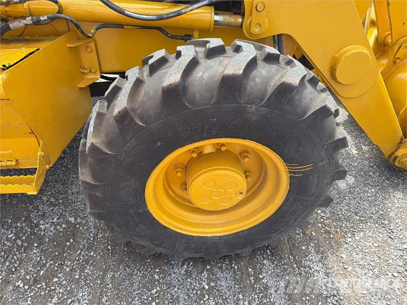 CAT 416D Baggerlader