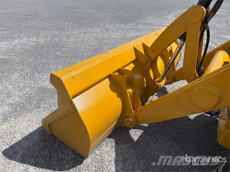 CAT 416D Екскаватори-навантажувачі