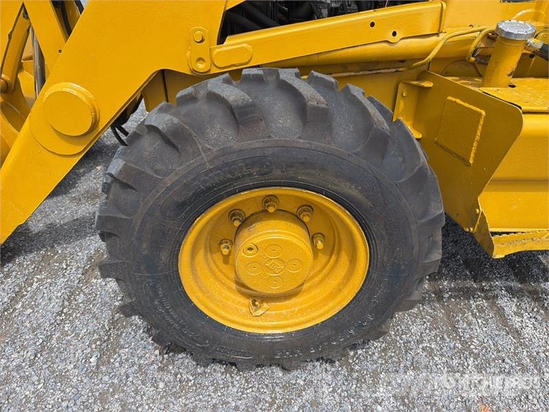 CAT 416D Baggerlader