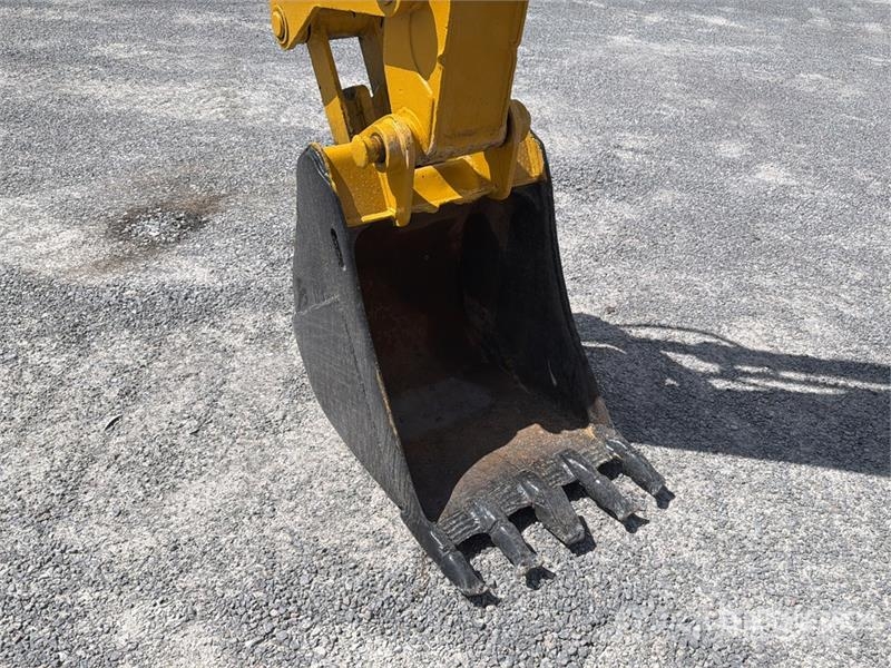CAT 416D Екскаватори-навантажувачі