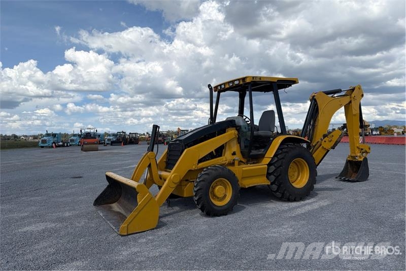 CAT 416D Екскаватори-навантажувачі