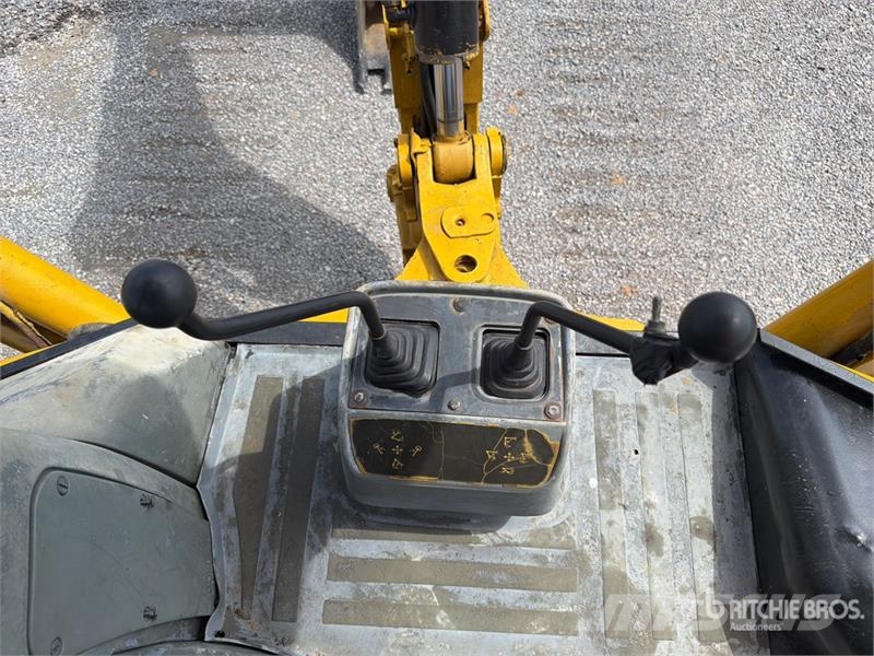 CAT 416D Baggerlader