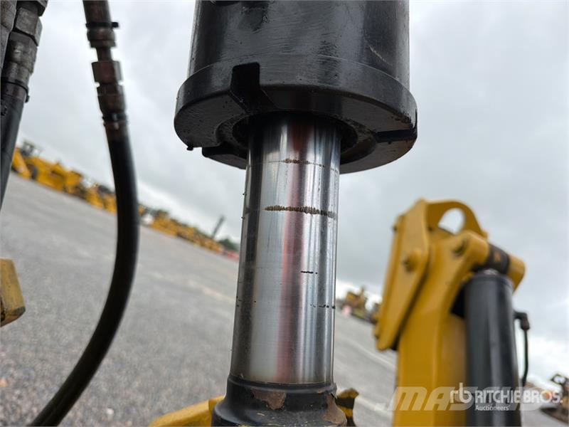 CAT 416E Baggerlader