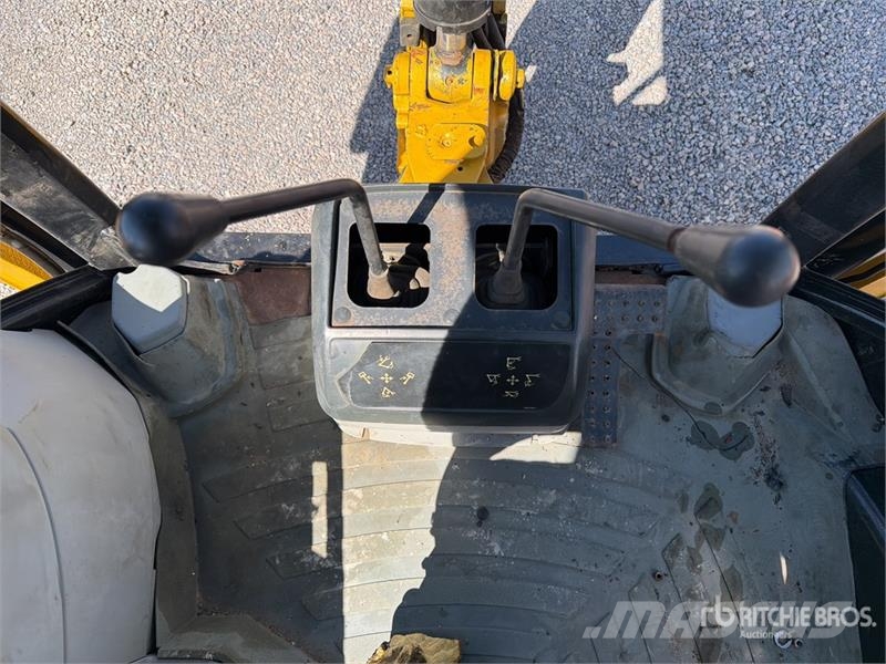 CAT 416E Εκσκαφείς Φορτωτές τύπου JCB