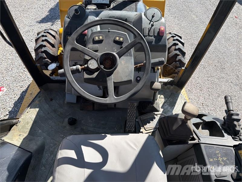CAT 416E Εκσκαφείς Φορτωτές τύπου JCB
