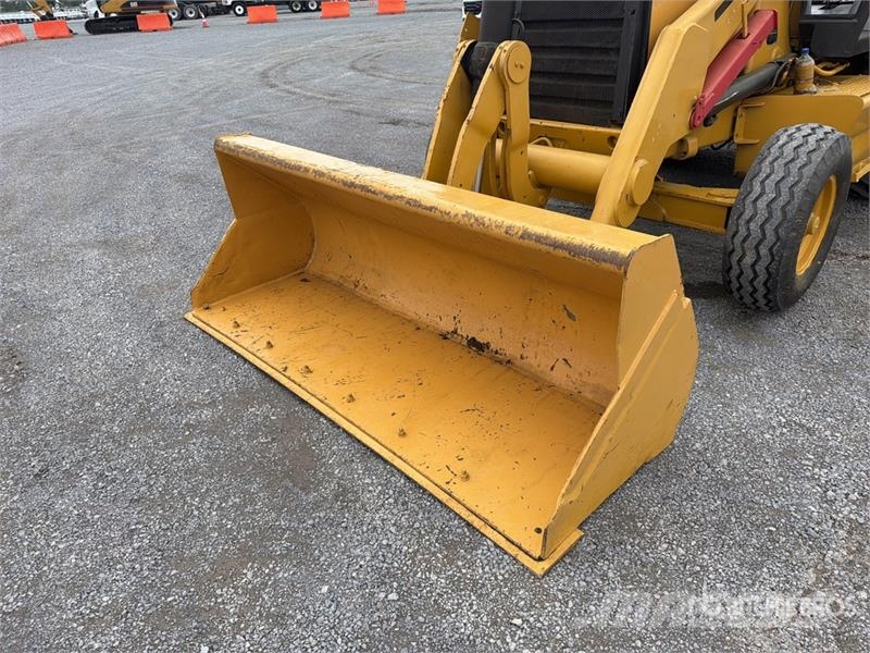 CAT 420D Koparko-ładowarki