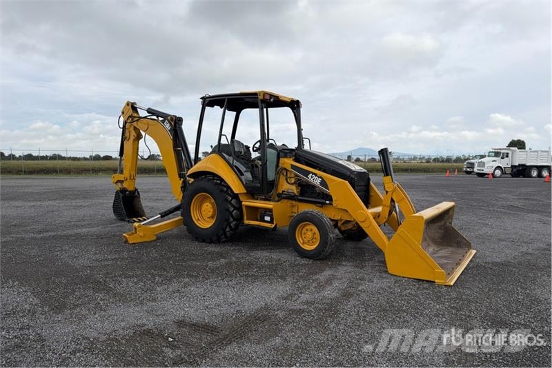 CAT 420E Grävlastare