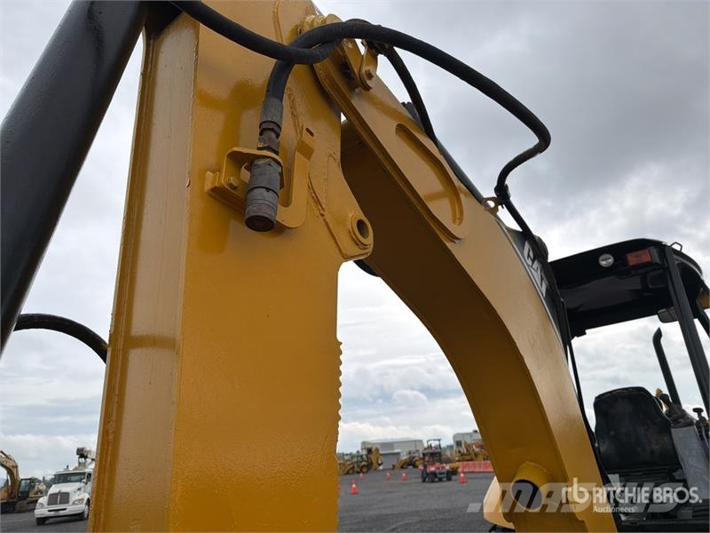CAT 420E Grävlastare