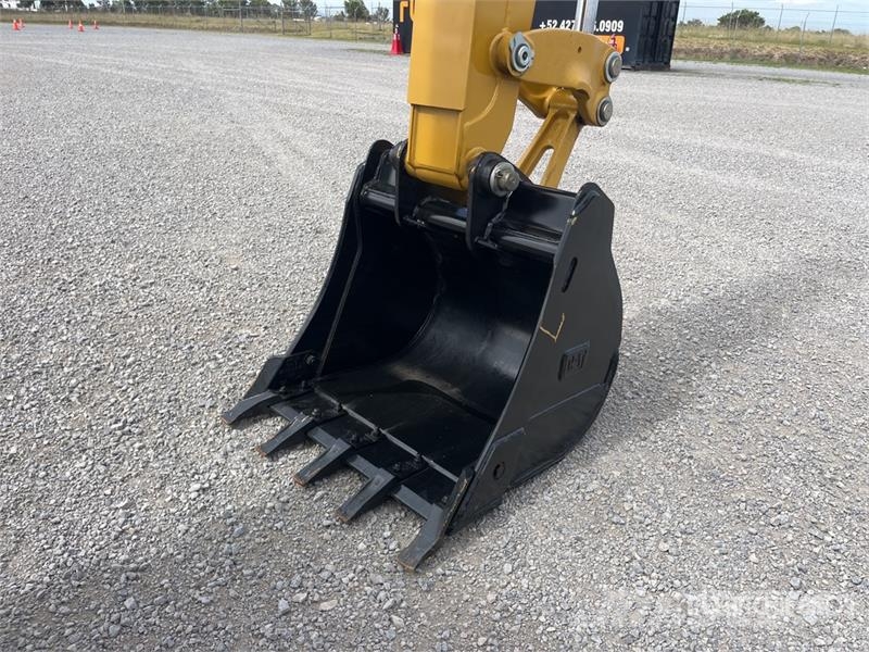 CAT 424 4x2 Retroexcavadora (Sin Usar) / Backhoe Loade Baggerlader