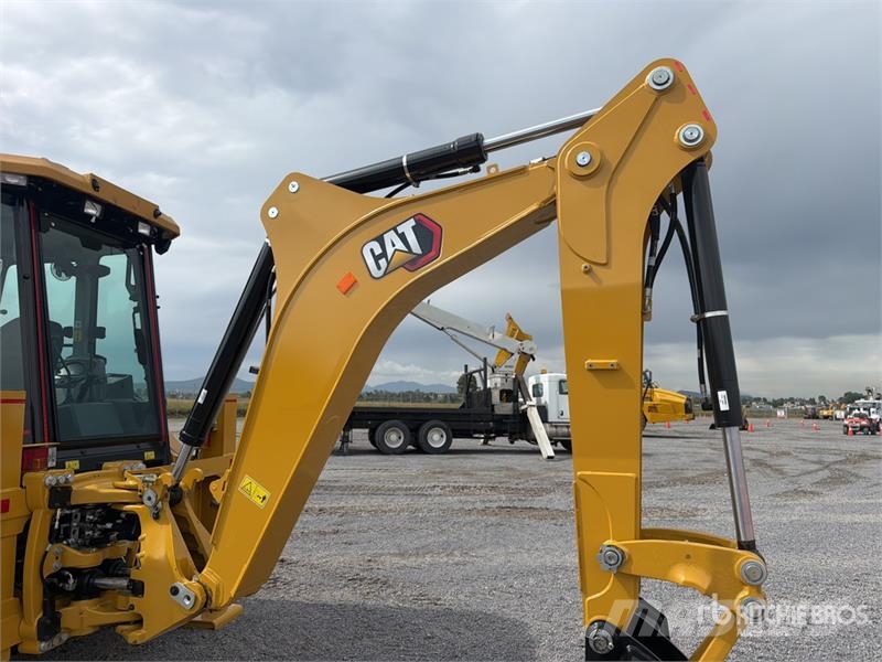 CAT 424 4x2 Retroexcavadora (Sin Usar) / Backhoe Loade バックホーローダー