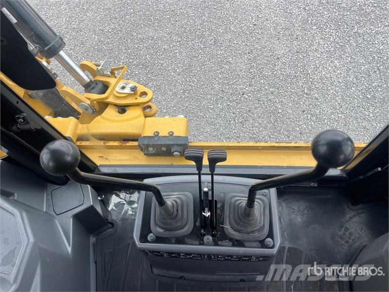 CAT 424 4x2 Retroexcavadora (Sin Usar) / Backhoe Loade Baggerlader