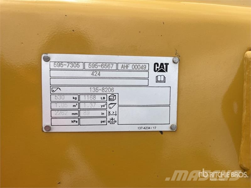 CAT 424 4x2 Retroexcavadora (Sin Usar) / Backhoe Loade Baggerlader