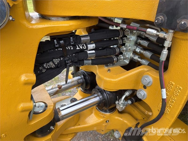 CAT 424 4x2 Retroexcavadora (Sin Usar) / Backhoe Loade バックホーローダー