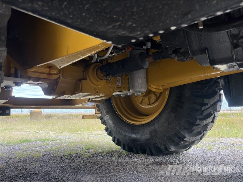 CAT 424 4x2 Retroexcavadora (Sin Usar) / Backhoe Loade Baggerlader