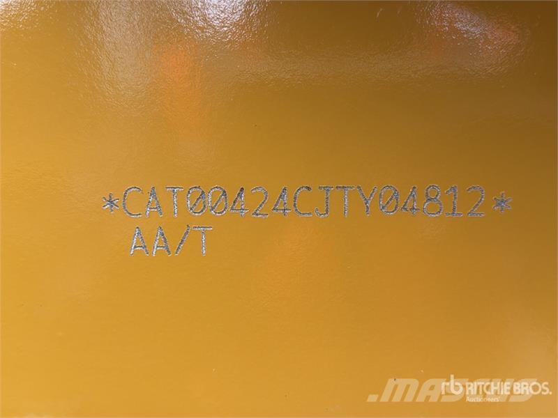 CAT 424 4x2 Retroexcavadora (Sin Usar) / Backhoe Loade バックホーローダー