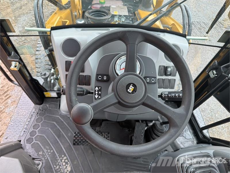 CAT 424 4x2 Retroexcavadora (Sin Usar) / Backhoe Loade バックホーローダー