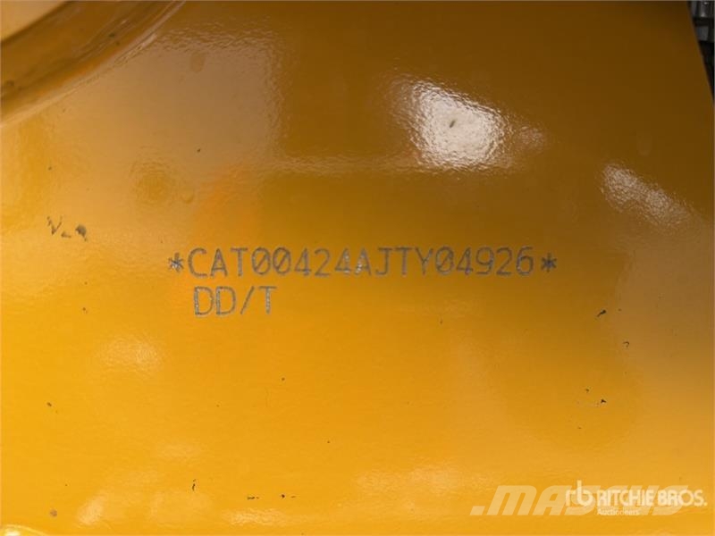 CAT 424 4x2 Retroexcavadora (Sin Usar) / Backhoe Loade バックホーローダー