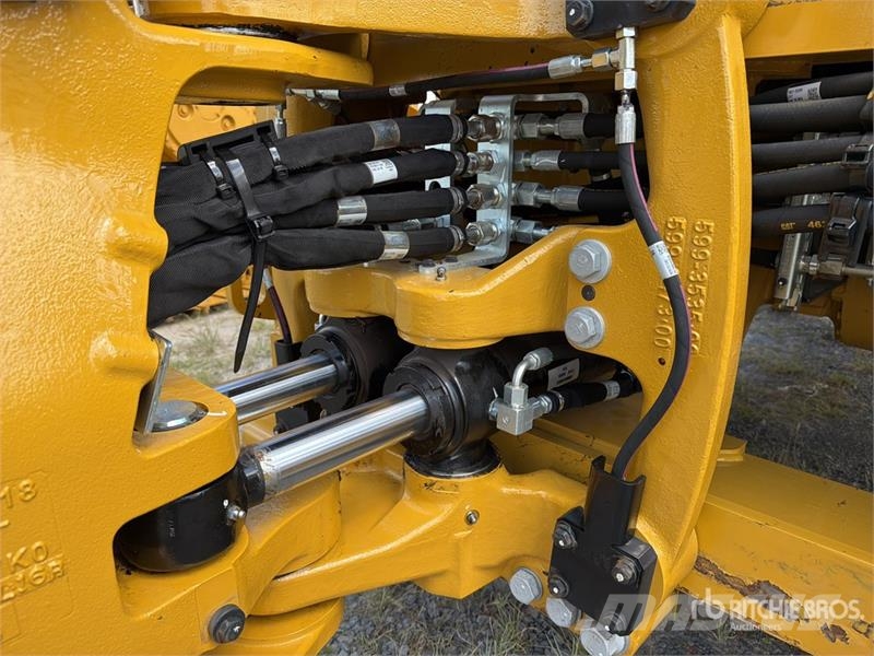 CAT 424 4x2 Retroexcavadora (Sin Usar) / Backhoe Loade Kaivurikuormaajat