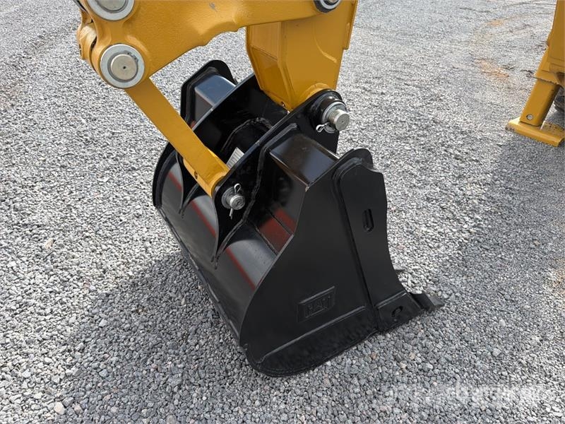 CAT 424 4x2 Retroexcavadora (Sin Usar) / Backhoe Loade バックホーローダー