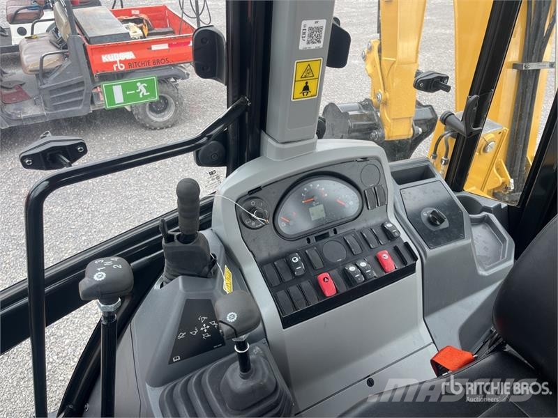 CAT 424 4x2 Retroexcavadora (Sin Usar) / Backhoe Loade Baggerlader
