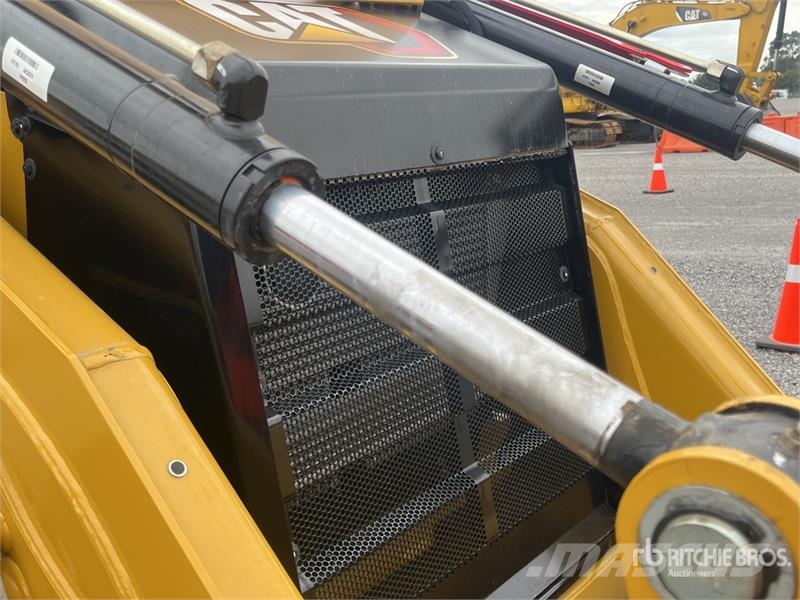 CAT 424 4x2 Retroexcavadora (Sin Usar) / Backhoe Loade Baggerlader