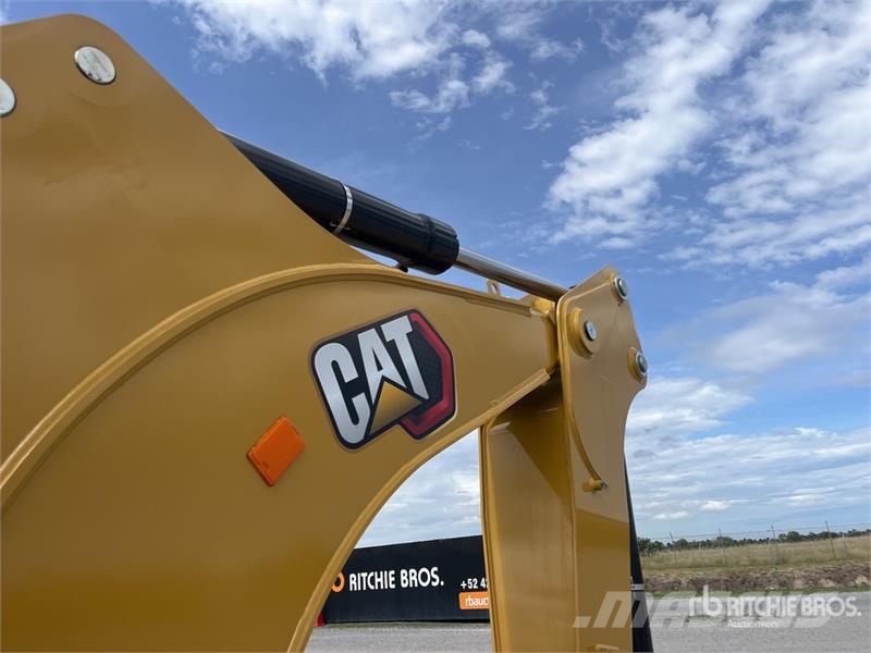 CAT 424 4x2 Retroexcavadora (Sin Usar) / Backhoe Loade Baggerlader