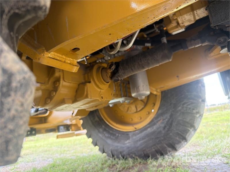 CAT 424 4x2 Retroexcavadora (Sin Usar) / Backhoe Loade バックホーローダー