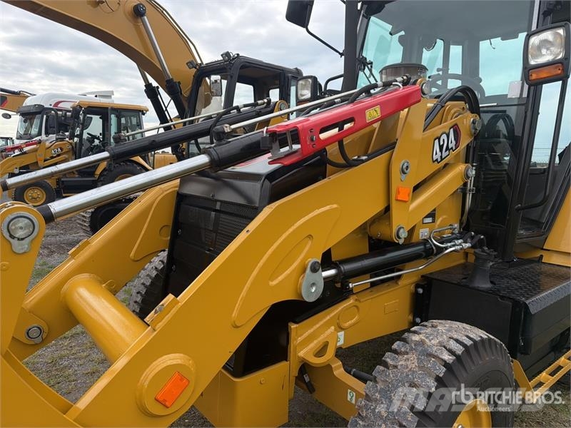 CAT 424 4x2 Retroexcavadora (Sin Usar) / Backhoe Loade バックホーローダー