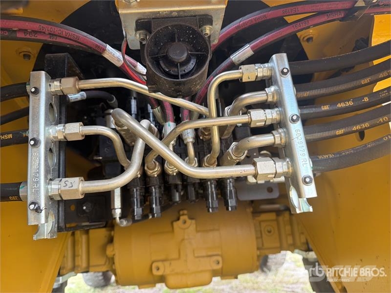 CAT 424 4x2 Retroexcavadora (Sin Usar) / Backhoe Loade バックホーローダー