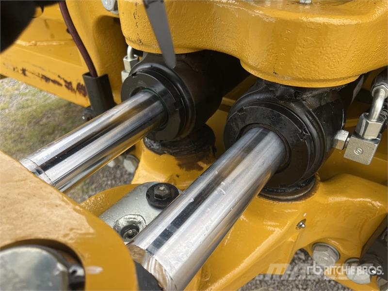 CAT 424 4x2 Retroexcavadora (Sin Usar) / Backhoe Loade Baggerlader