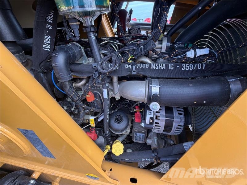 CAT 424 Retroexcavadora (Sin Usar) / Backhoe Loader (U Rovokopači