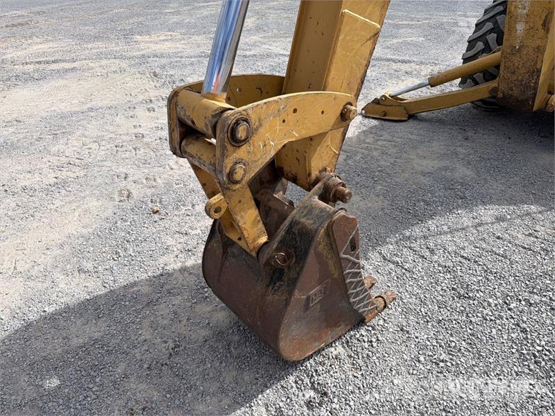 CAT 430D Retrocargadoras