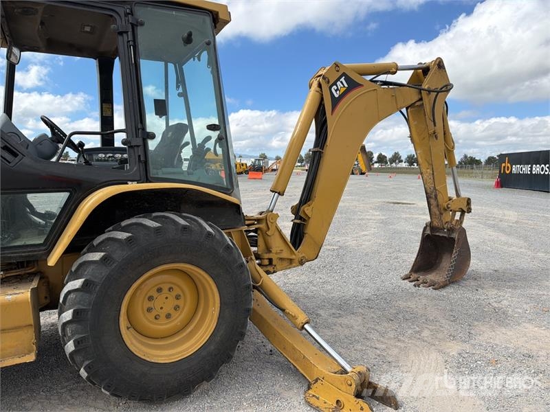 CAT 430D Retrocargadoras