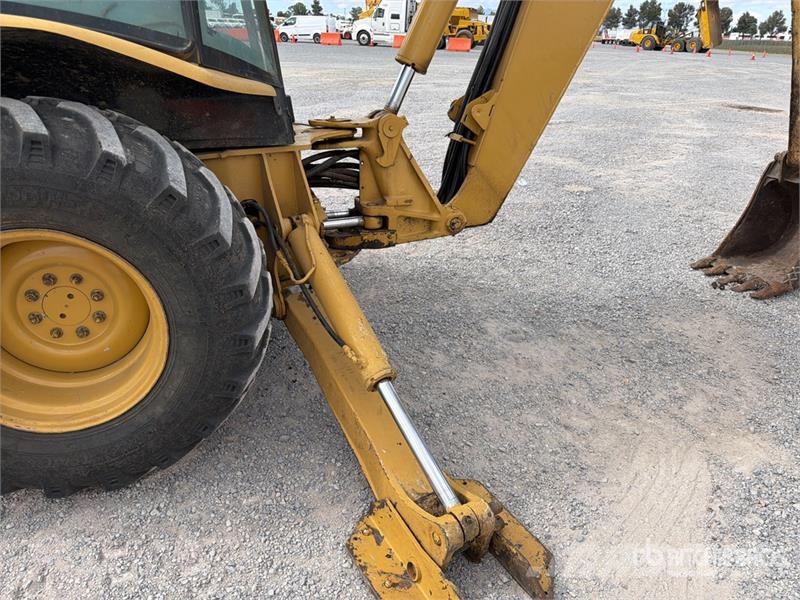 CAT 430D Retrocargadoras