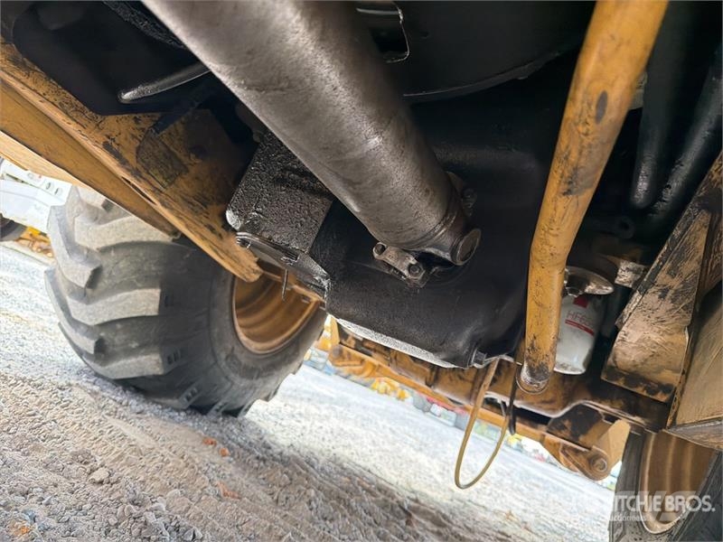 CAT 430D Retrocargadoras