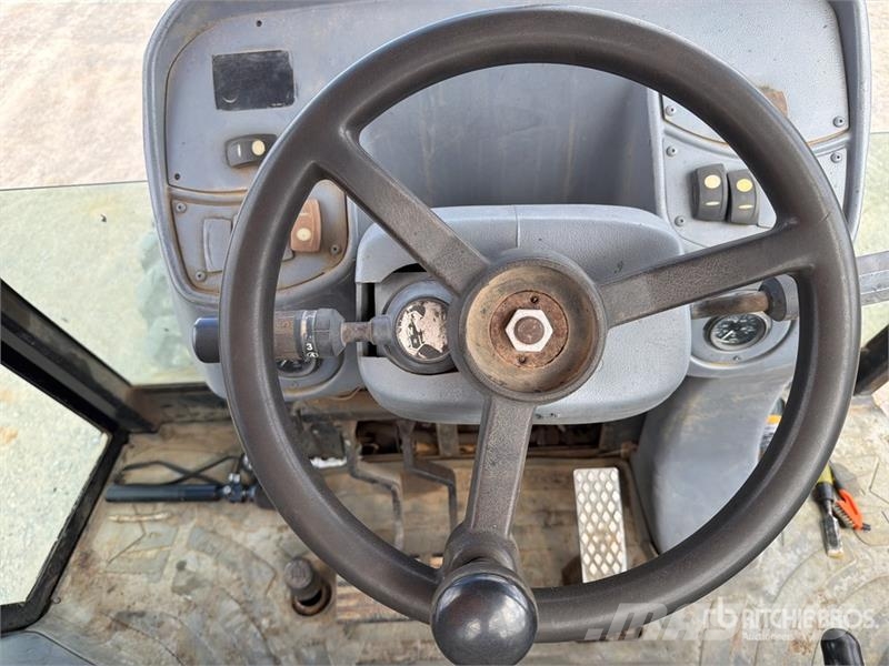 CAT 430D Retrocargadoras