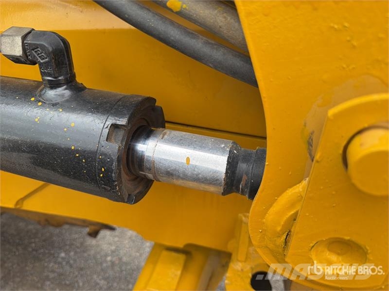 CAT 430E Tractopelle