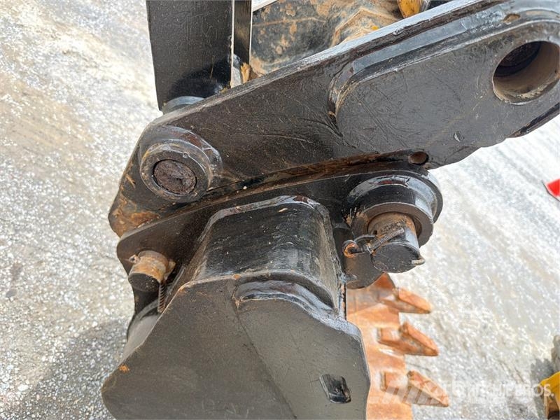 CAT 430E Tractopelle